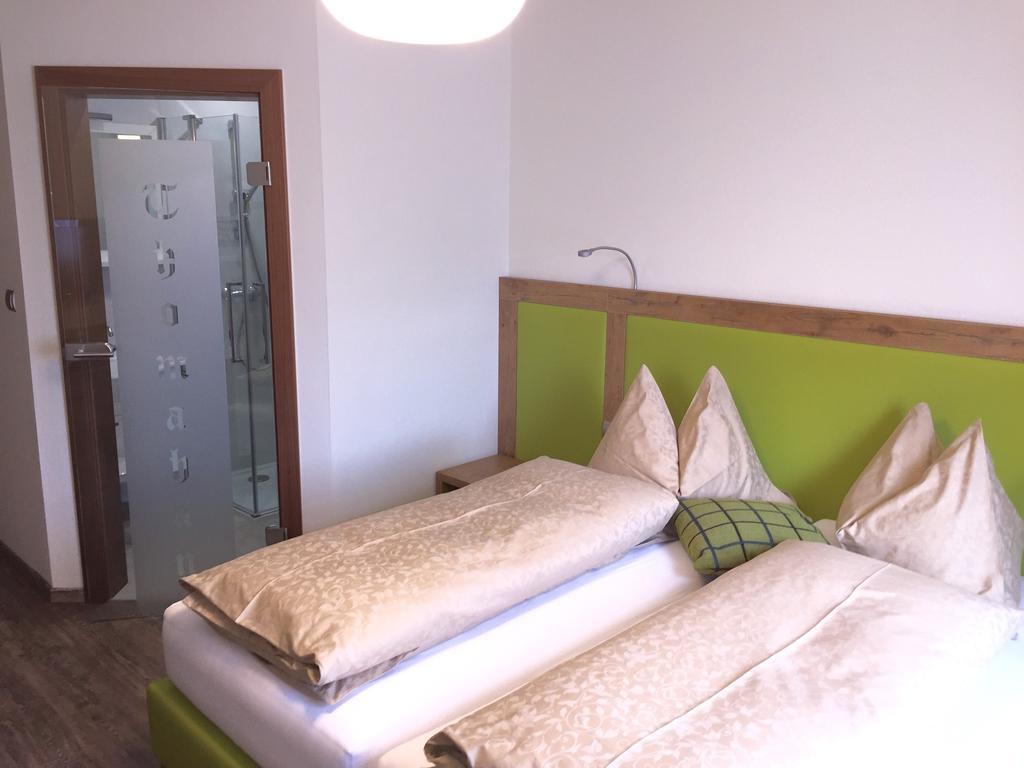 Gaestehaus Thomahan Friesach Szoba fotó
